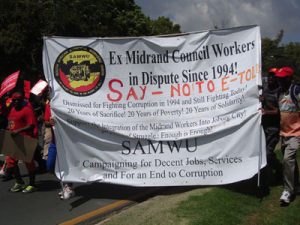 Municipal workers continue their struggle against corruption