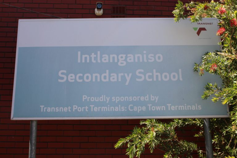Khayelitsha school aims for 90% in physical science