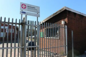 Taxi strike closes five hospitals