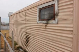 Shack dwellers flee violent pogrom