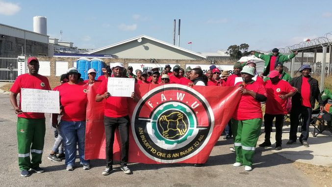 Heineken workers on an indefinite strike in Gqeberha