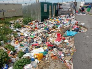 Illegal dumping overwhelms Delft residents