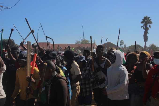 Anger over unemployment fuels anti-immigration march in Alexandra